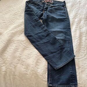 Gently loved Women’s LEVI’s 511 Skinny Blue Jeans